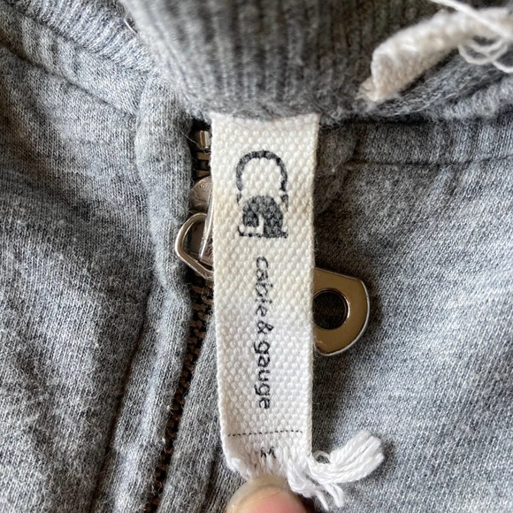 Cable and Gauge Grey Zip Up Medium - Picture 3 of 6